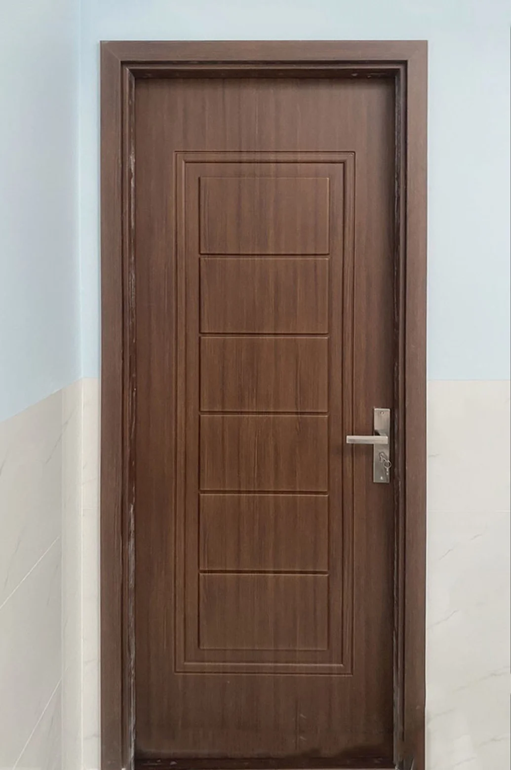 cua-nhua-gia-go-ABS-han-quoc