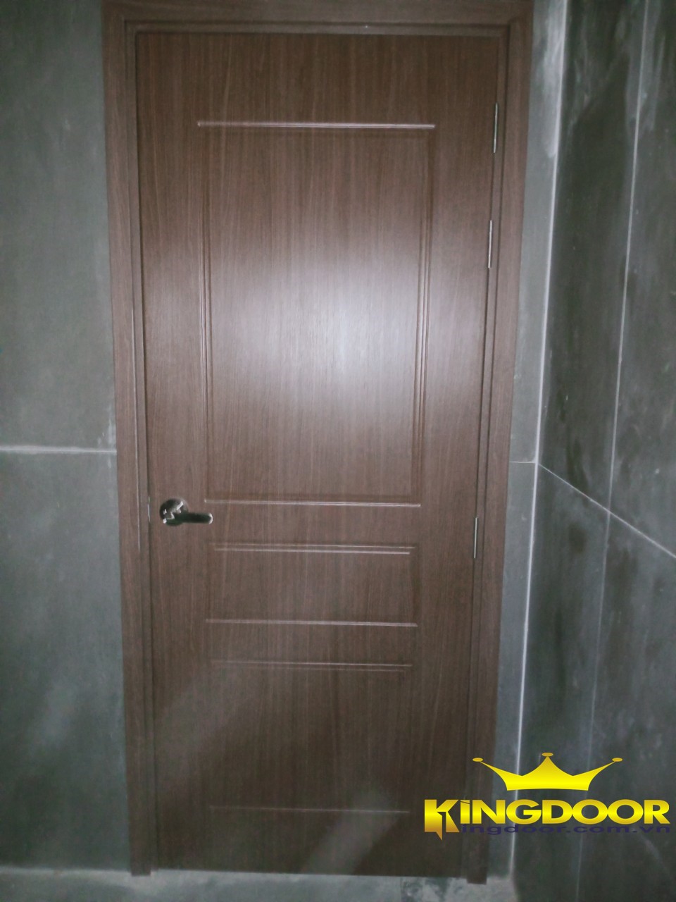 Cửa nhựa Composie mẫu 371