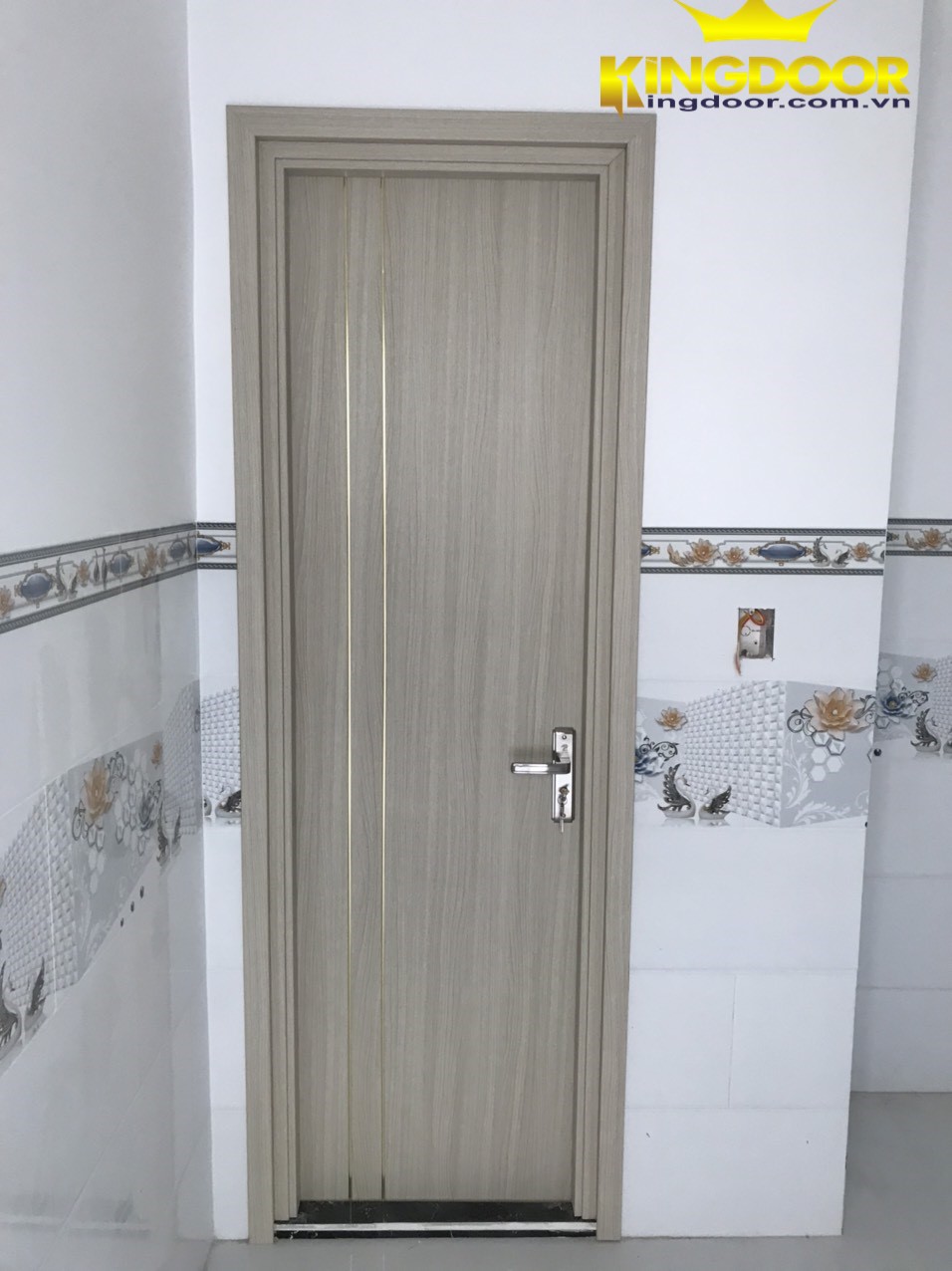 Giá cửa nhựa phòng trọ ABS