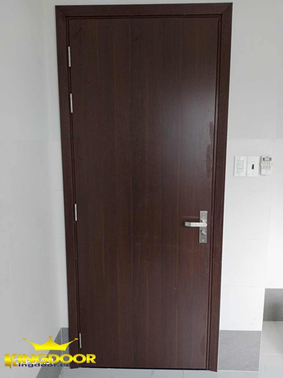 Cửa gỗ căn hộ MDF Laminate