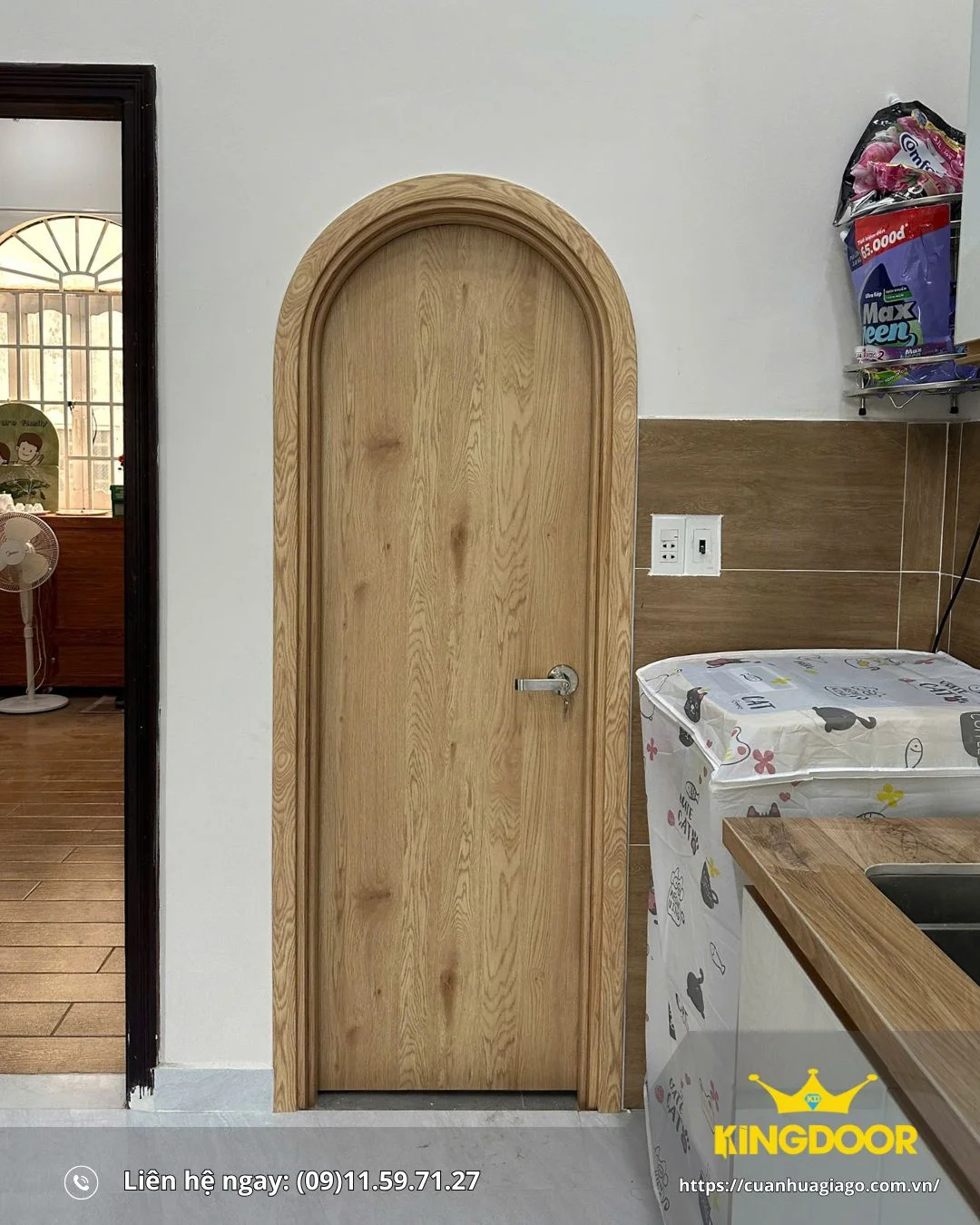 nhung-diem-noi-bat-cua-cua-vom-composite