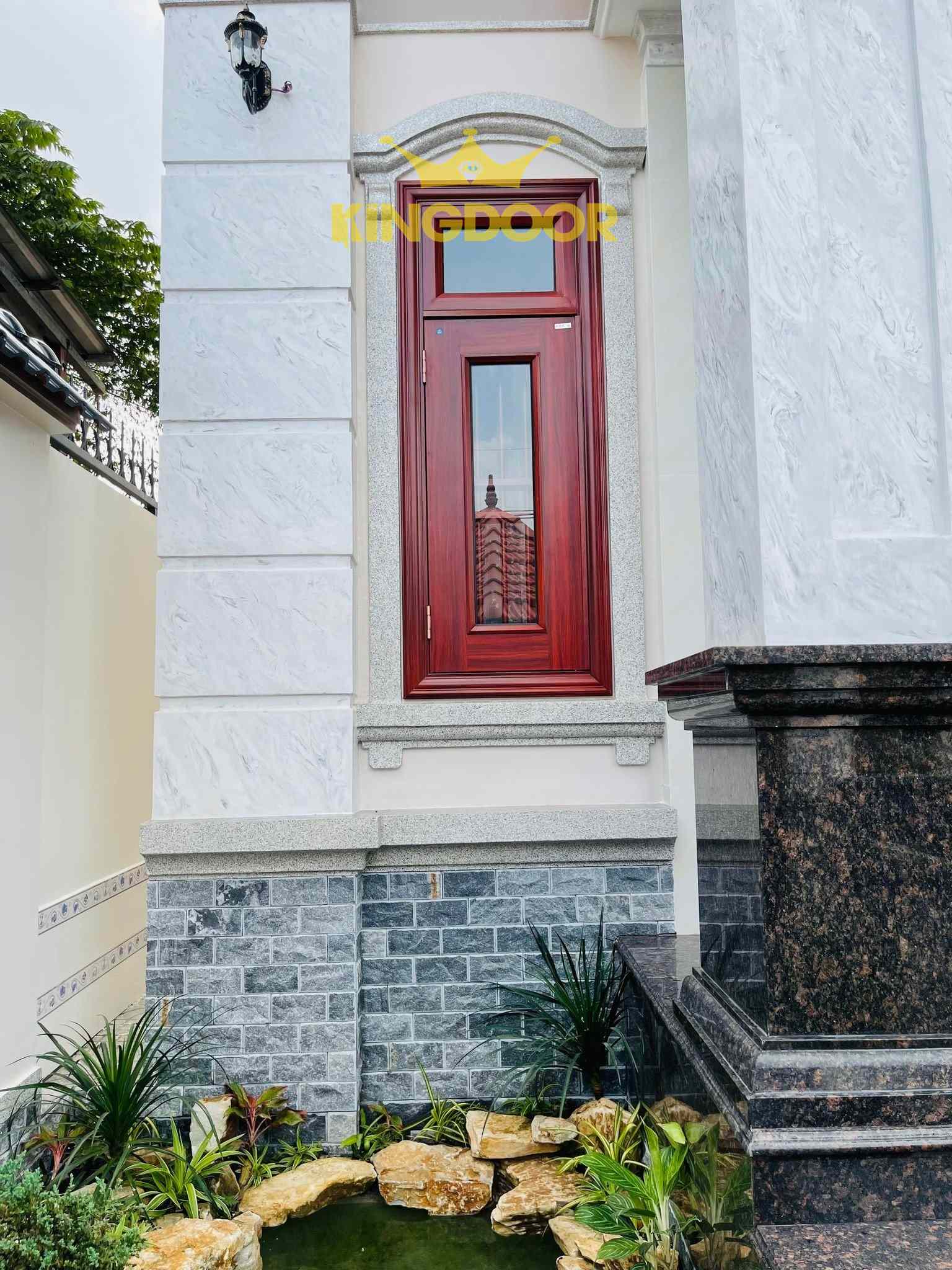 Cửa thép vân gỗ khách sạn