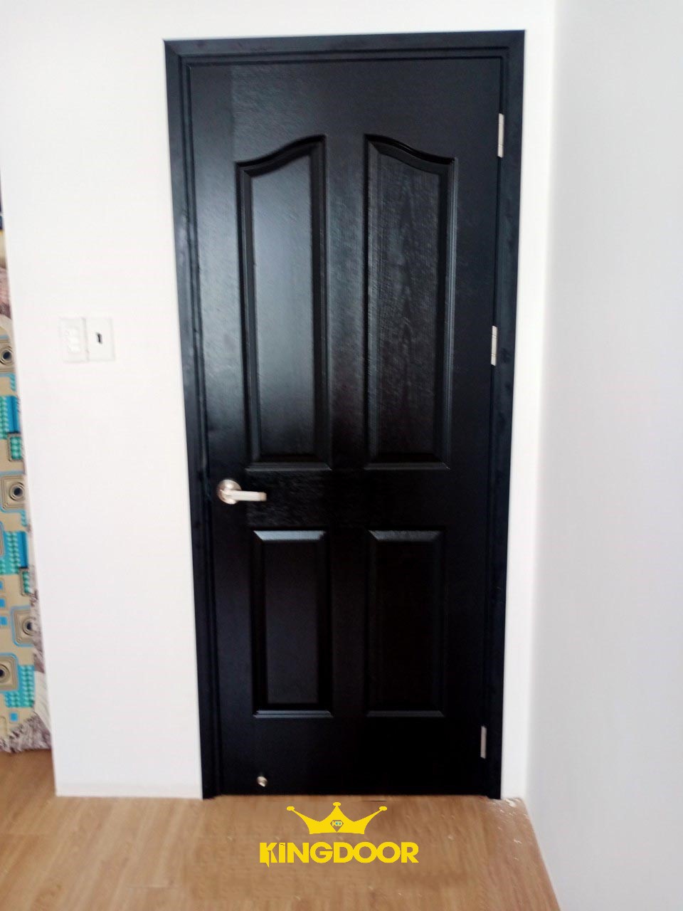 Cửa gỗ hdf tại Vĩnh Cửu