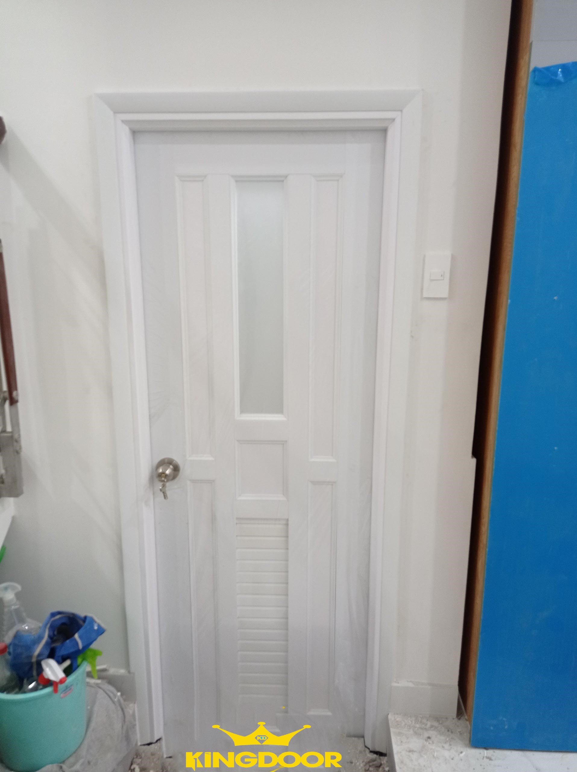 Cửa nhựa nhà tắm giả gỗ