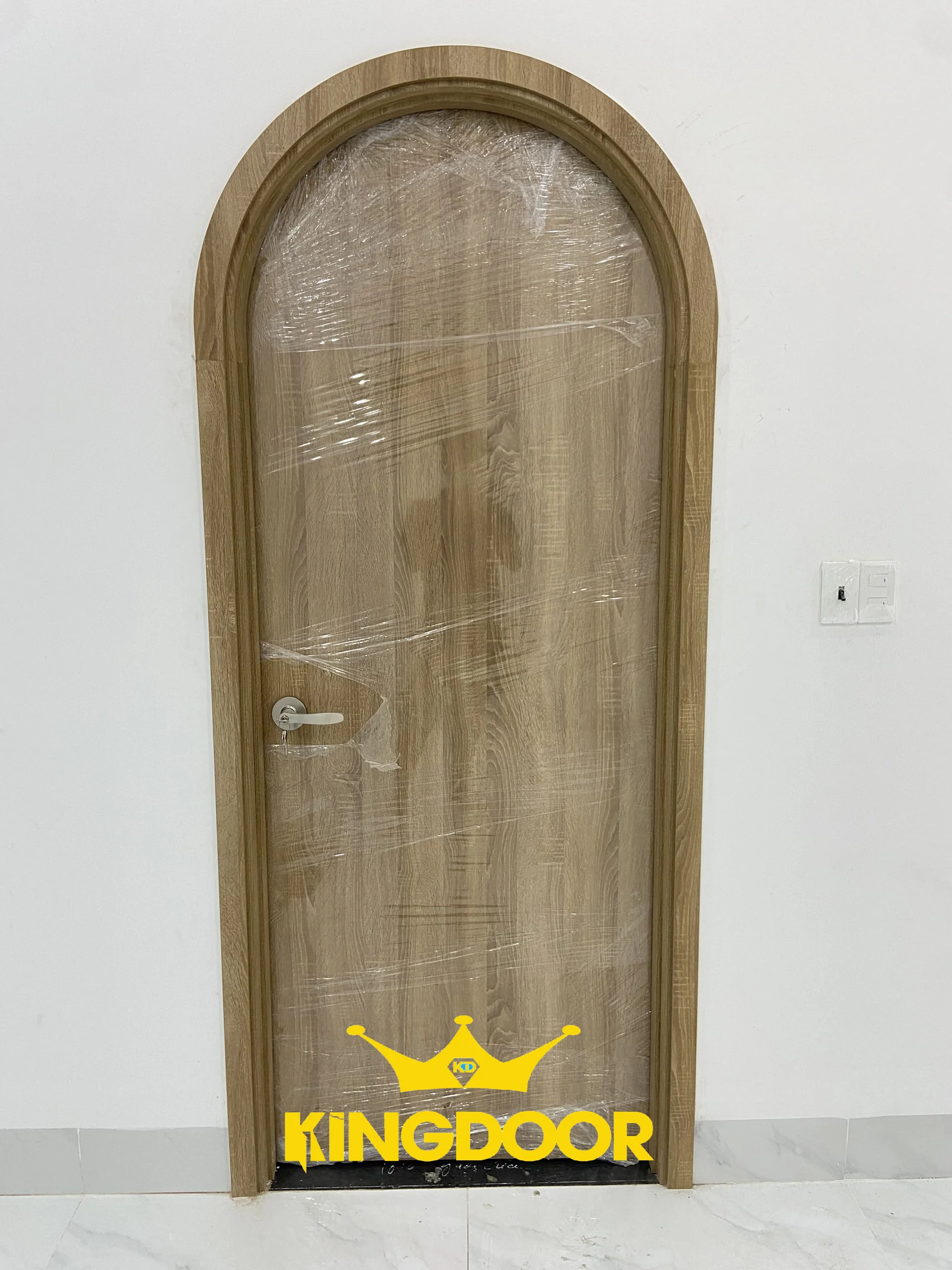 Cửa gỗ vòm nhựa composite