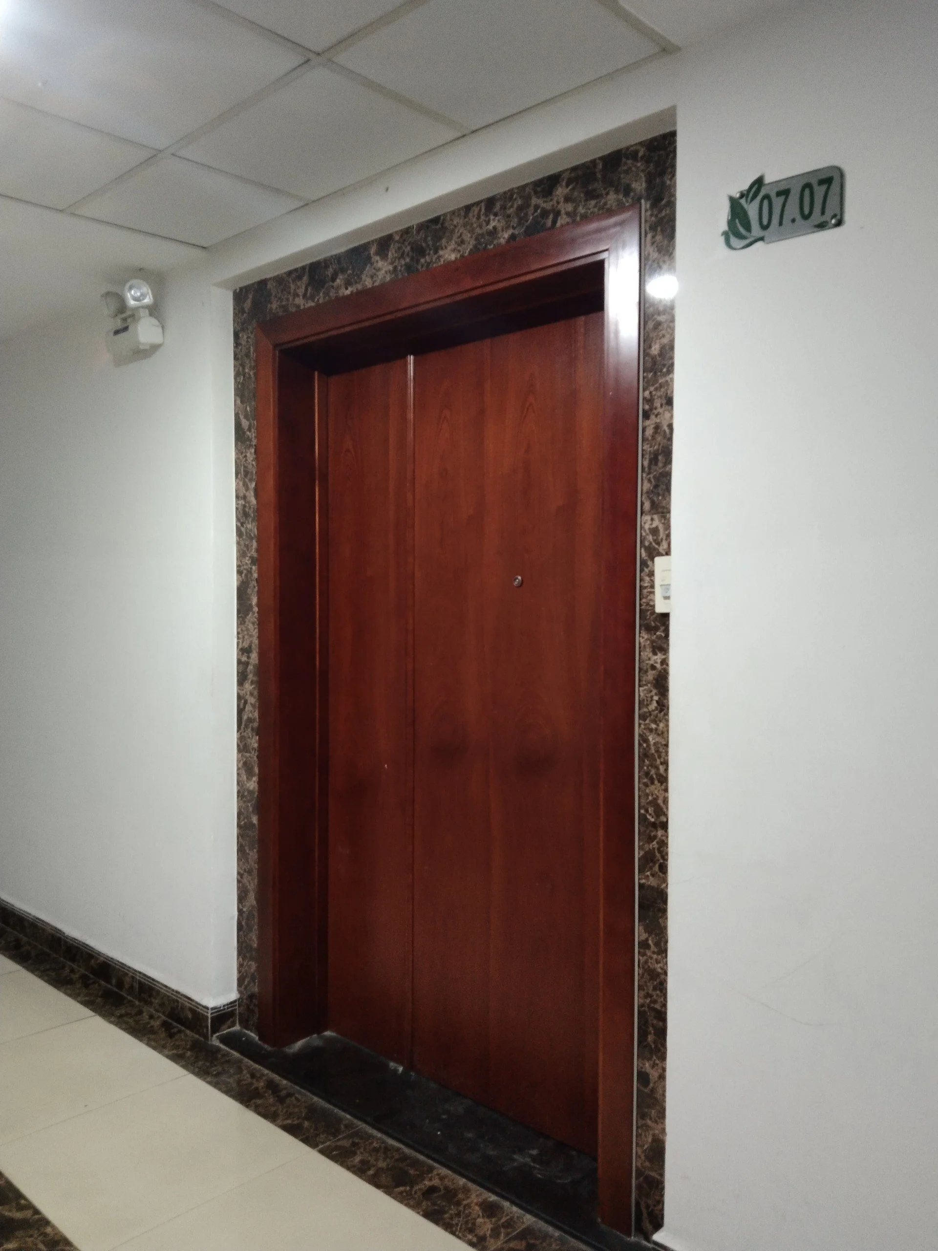 cua-go-cong-nghiep-mdf-veneer