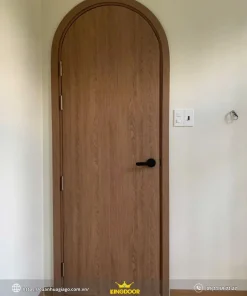 cua-vom-composite-phu-da